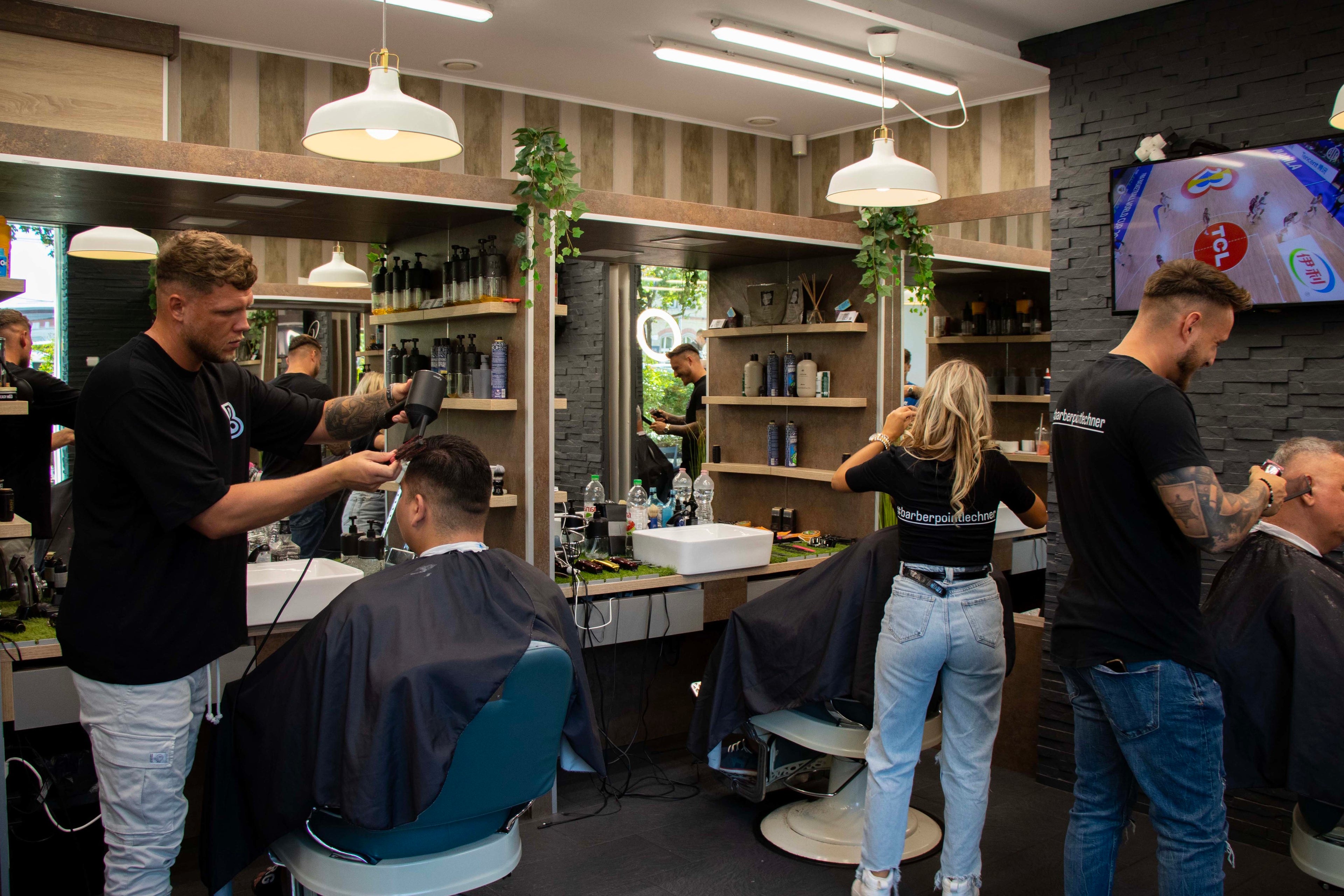 Barbershop Barberek Hajvágás Budapesten